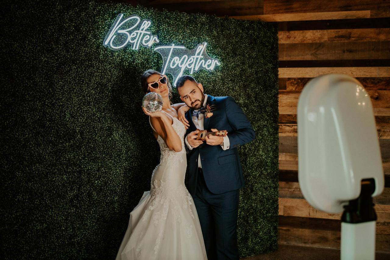 6ixSpinz — Better Together neon wedding photobooth